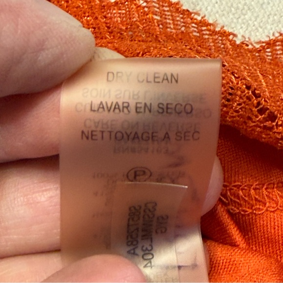 Calvin Klein Orange Chevron Sleeves Top - Size Large - Picture 9 of 14